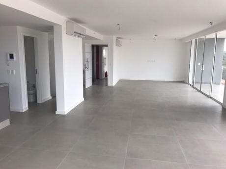 Penthouse A Estrenar! Barrio Las Mercedes!