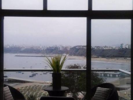 Lindo Duplex Un Dormitorio Vista Al Mar Malecon Grau Chorrillos