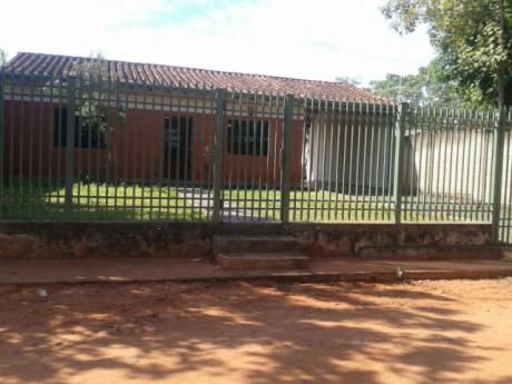 ¡¡ A Estrenar ¡¡ Nuevita Amplia Casa Lindo Barrio Todos Los Servicios
