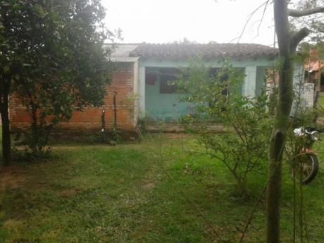 Vendo En Luque Casa Pequeña Solo Cobro Valor Del Terreno
