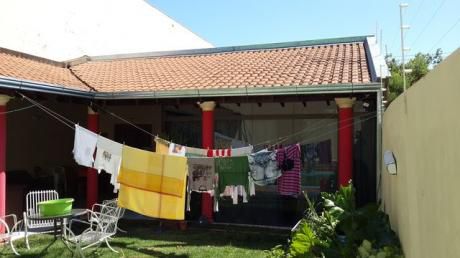 Vendo Hermosa Casa Con Salon Comercial