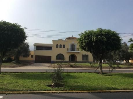 Venta De Casa En Jesus Maria - Ideal Constructores