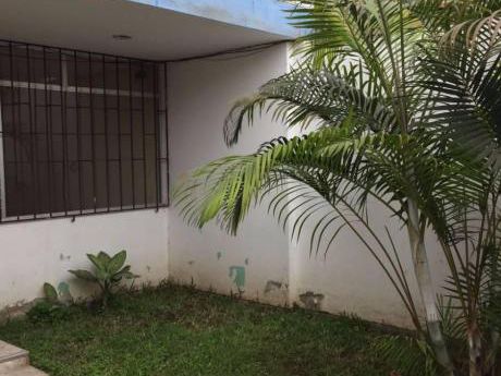 Ocasión Alquilo Casa De Dos Pisos A 6 Cuadras De La U. Católica, Pueblo Libre