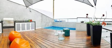 Venta Lujosa Casa En Malecon De Playa Caballeros Km43