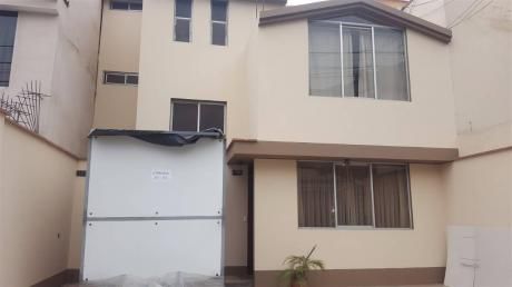 Venta De Casa En La Molina - Alt. Cuadra 21 Del Corregidor - Excelente Ubicación