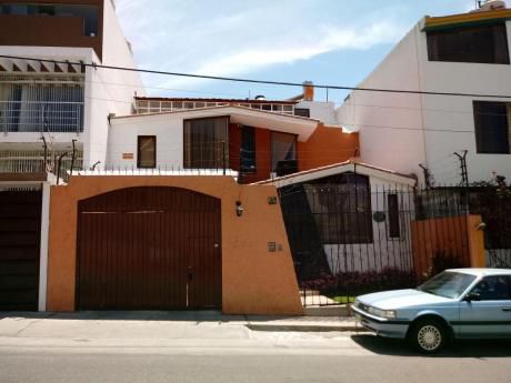 En Alquiler Casa Totalmente Amoblada - Cerca A La Plaza De Cayma