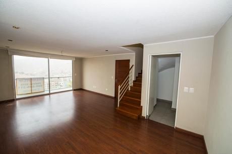 Alquiler Departamento Duplex – 4 Dorm. - La Molina