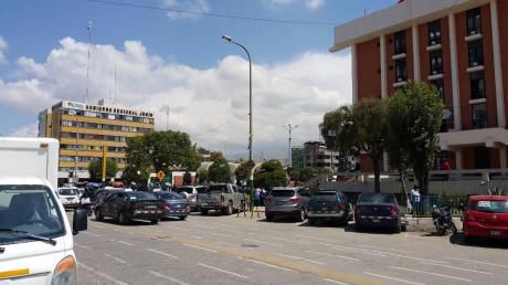 Venta Local Comercial Huancayo (calle Real) - Full Peatonal/vehicular