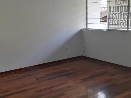 Departamento En Alquiler - Urb. Higuereta - Surco - 130 M2