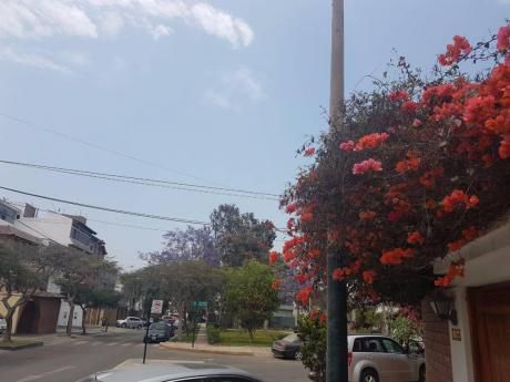 Excelente Casa En Zona Cerrada Con Parques