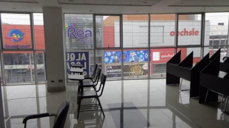 Alquila Moderna Oficina En Av Angamos Este