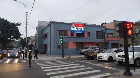 Id 53040 Casa Como Terreno Comercial En Esquina En Juan De Arona (id 53040)