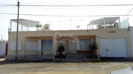 Venta Casa De Playa Balneario Punta Negra Vista Al Mar