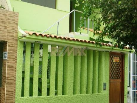(id 56802) Vendo Casa De Dos Pisos En Urb Las Brisas - Chiclayo (mchaparro)