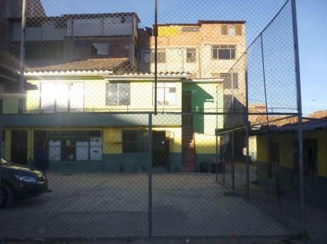 Casa En Av Infancia De 850 M2