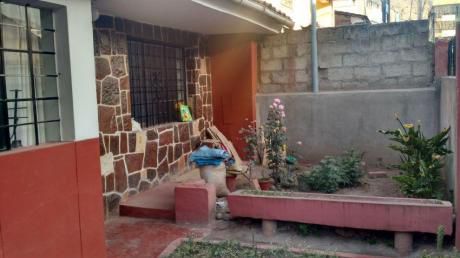 Casa En Urb. Ttio Altura Del 4to. Paradero