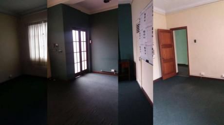 Oficinas Compartidas. Con Auditorio. 20, 23, 25 M2
