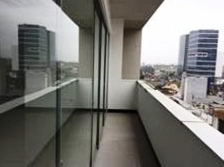 Alquiler De Oficina Implementada De 96 M2 / 2 Cocheras / 2 Baños