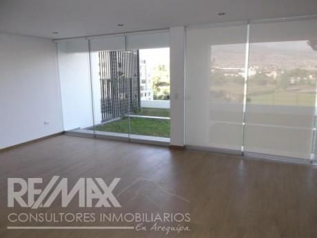 Dpto. Cayma 186 M2 En 1er. Piso Con Jardin Tres Habitaciones Residencial