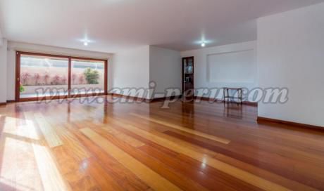 Lujoso Departamento Sin Muebles En San Isidro