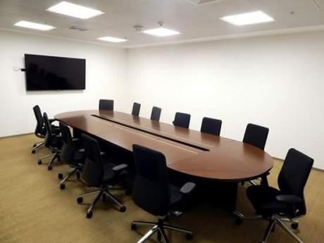 Alquilo Hermosas Oficinas De Estreno En Calle Las Orquídeas Cuadra 4 San Isidro