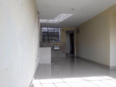 Departamento En Zárate, 87 M2