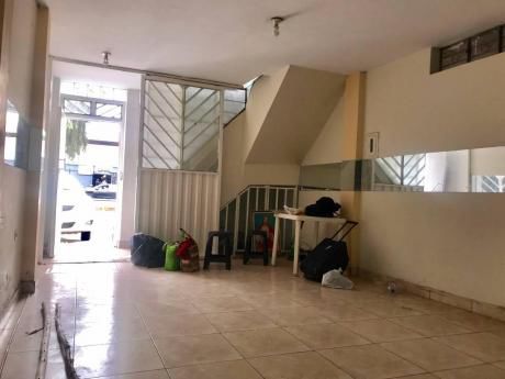 Alquilo Local Comercial De 28 M2 Av T. Amaru Urb. Las Quintanas