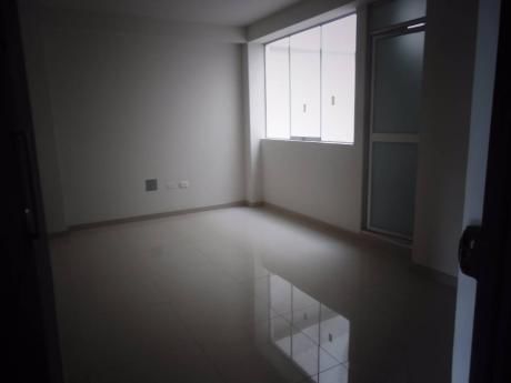 Alquilo Oficinas De Estreno