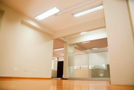 Excelente Oficina Plena Av San Luis San Borja