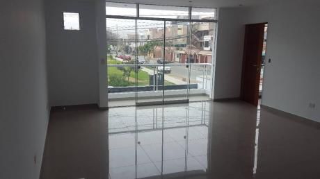 Estreno 2do Piso 110 M2 + Cochera
