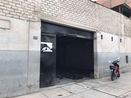 Se Alquila Local Ideal Para Almacén, Deposito O Pequeña Industria