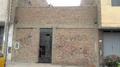 Vendo Terreno De 120 M Urbanización El Pinar Comas