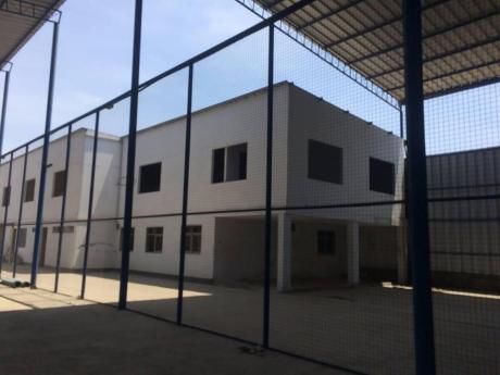Totalmente Negociable $2800 - Local Dos Pisos Amplio Para Oficinas Y Almacenes