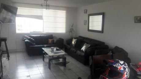 Venta De Departamento En La Punta