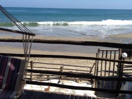 Departamento Amoblado Mancora En Playa Del Amor Primera Fila