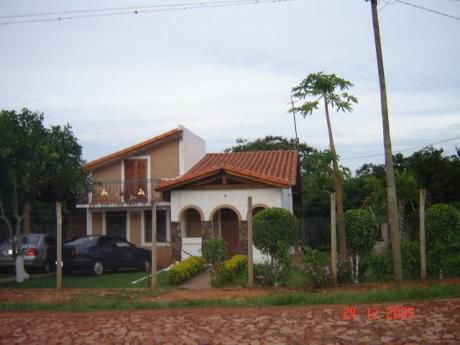 Vendo!! Casa En Arroyos Y Esteros!!