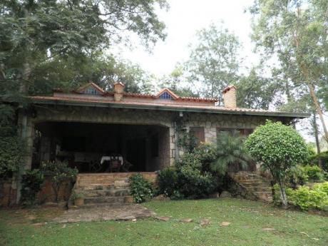 Vendo En Altos Casa-quinta, 2 Hectareas