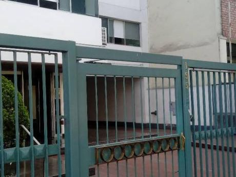 Oficina En Zona Exclusiva. Cerca Al Olivar Y Miguel Dassode San Isidro
