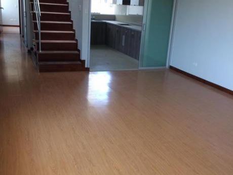 Vendo Semi - Dúplex En Urb. Privada