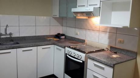 Miraflores Amoblado Y Equipado 2 Dorm. 2 Baños Cerca Larcomar $950