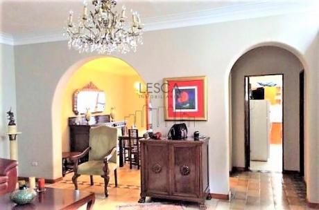 Casa En Venta En Miraflores, Excelente Zona