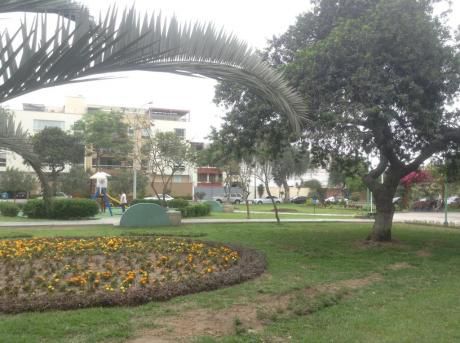 Venta De Lindo Departamento Dúplex Frente A Parque En San Borja