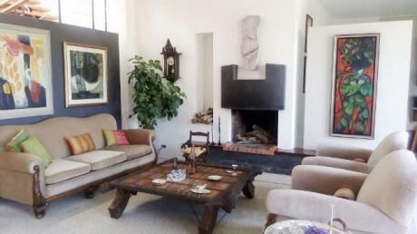 Vendo La Mas Preciosa Residencia Zona Exclusiva Cayma