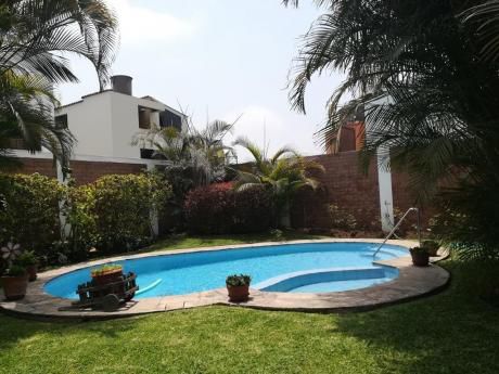 Se Van De Viaje: En Venta Preciosa Casa En Rinconada Del Lago La Molina