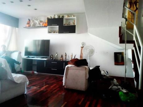Departamento Duplex En 4 Piso En Urb. Santa Maria