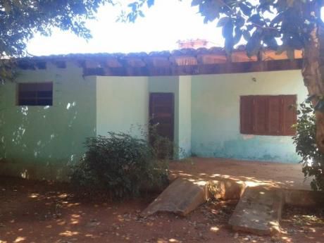Casita En Capiata Ruta 1