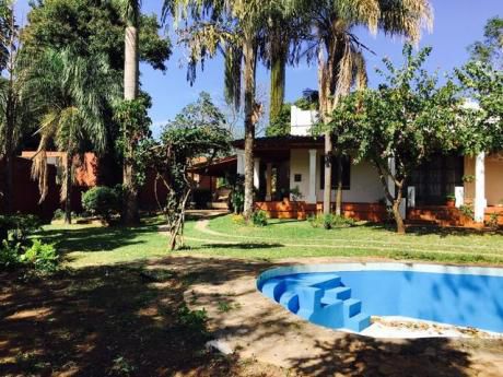 Hermosa Casa Tipo 5ta En Luque