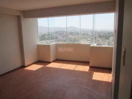 Vendo Lindo Departamento De Estreno, 7 Mo Piso, Jlbyr