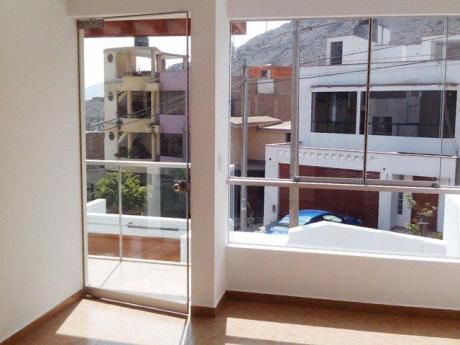 Hermosa Casa Con Diseño Moderno Y Acabados De Primera.