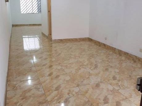 Oficina De Estreno 45 M2 Se Alquila $700 En Surquillo